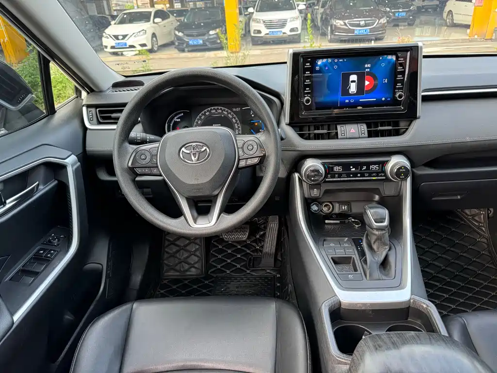 TOYOTA RAV4 RONGFANG