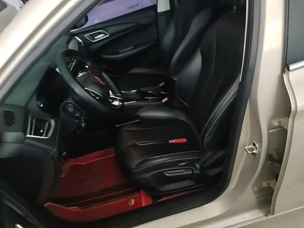 Roewe i5 — миниатюра 15