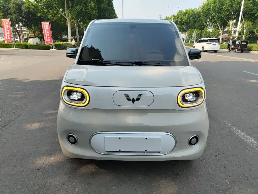Wuling MINIEV — миниатюра 3