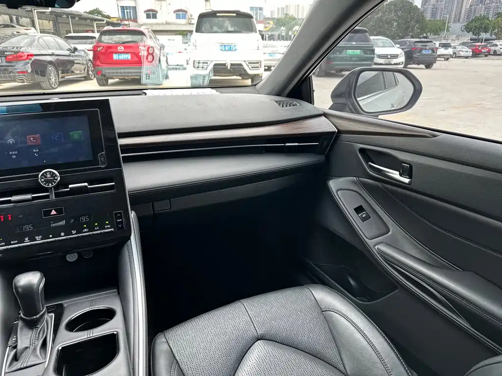 Toyota Avalon — миниатюра 15
