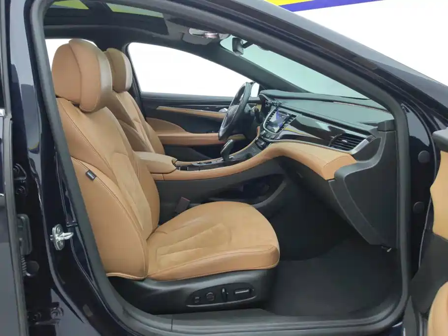 Buick LaCrosse — миниатюра 8