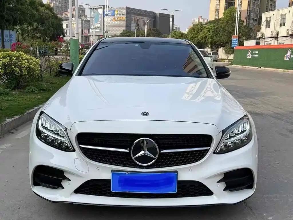 Mercedes-Benz C-Class 2022