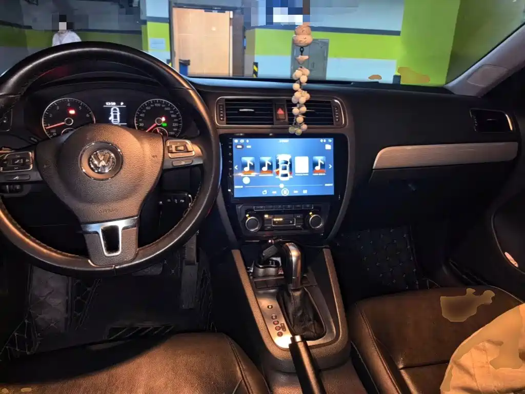 Volkswagen Sagitar — миниатюра 5