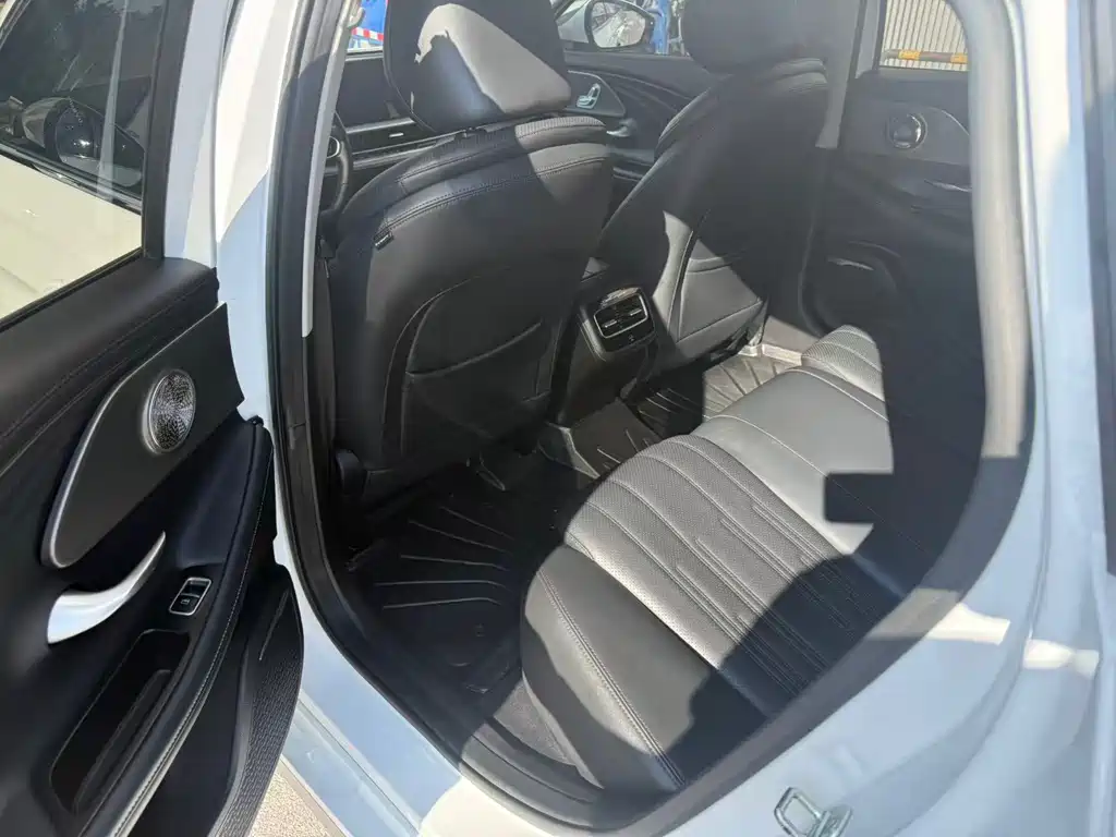 Fulwin Fengyun A8 — миниатюра 8