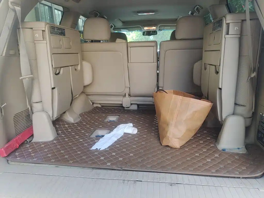 Toyota Land Cruiser 2012 4.0L AT VX