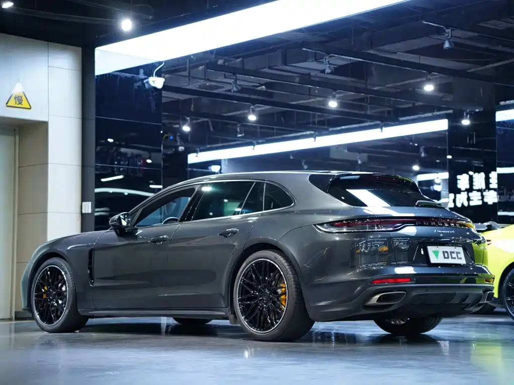 Porsche Panamera — миниатюра 40