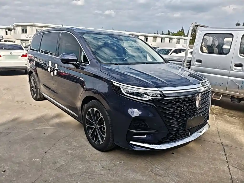 Roewe iMAX8 — миниатюра 4