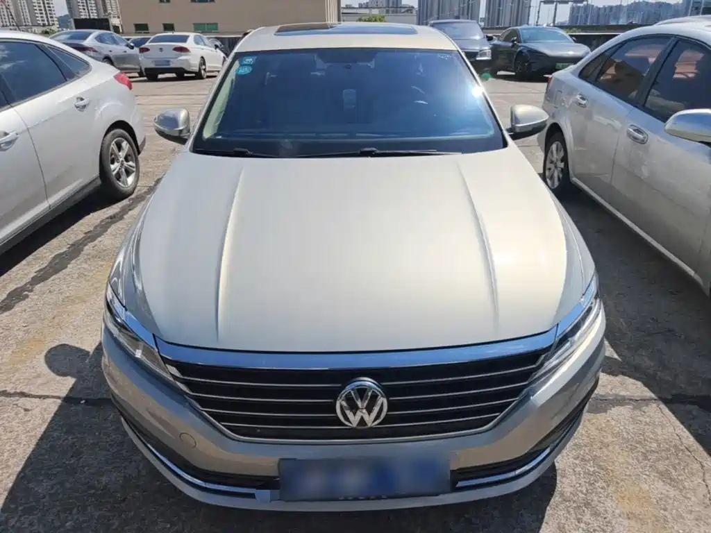 Volkswagen Lavida — миниатюра 3