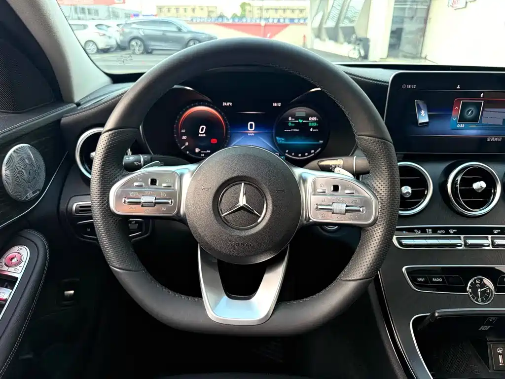 Mercedes-Benz C-Class — миниатюра 7