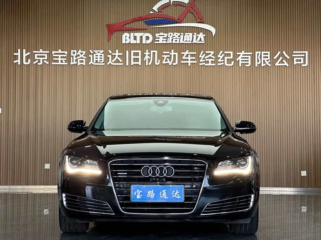 Audi A8 A8L 45 TFSI quattro Luxury Type, фото 2