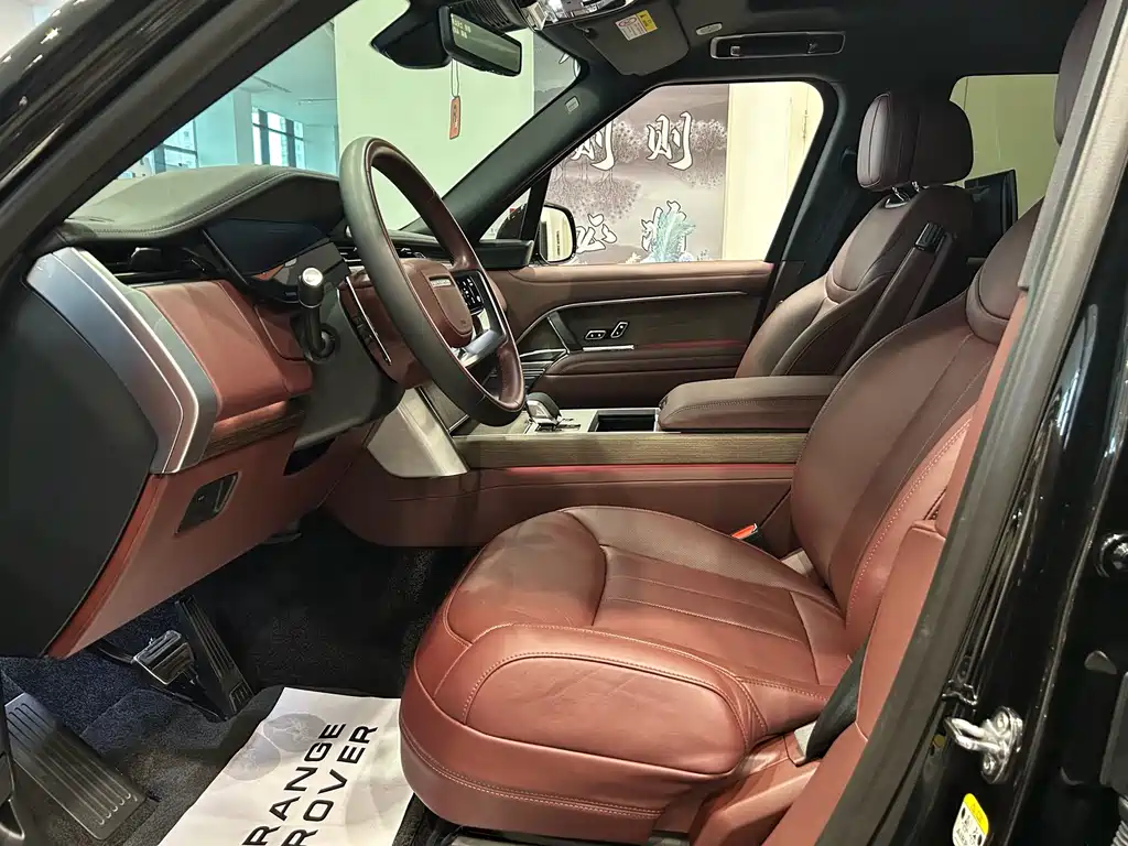Land Rover Range Rover — миниатюра 6