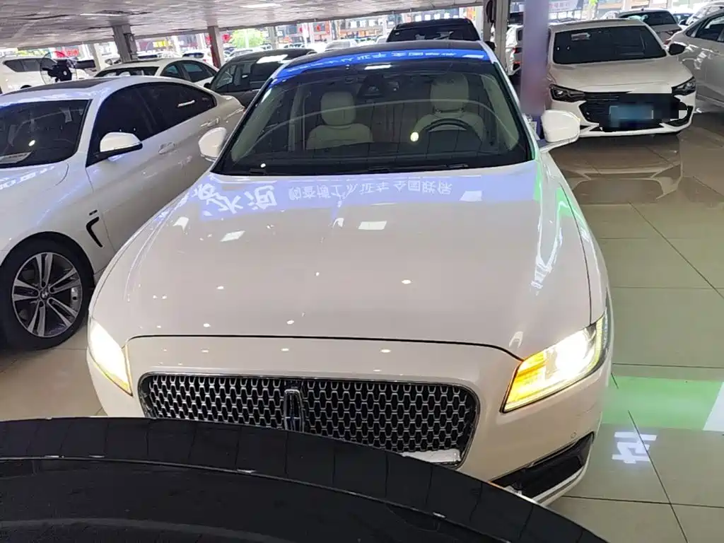 Lincoln Continental — миниатюра 3