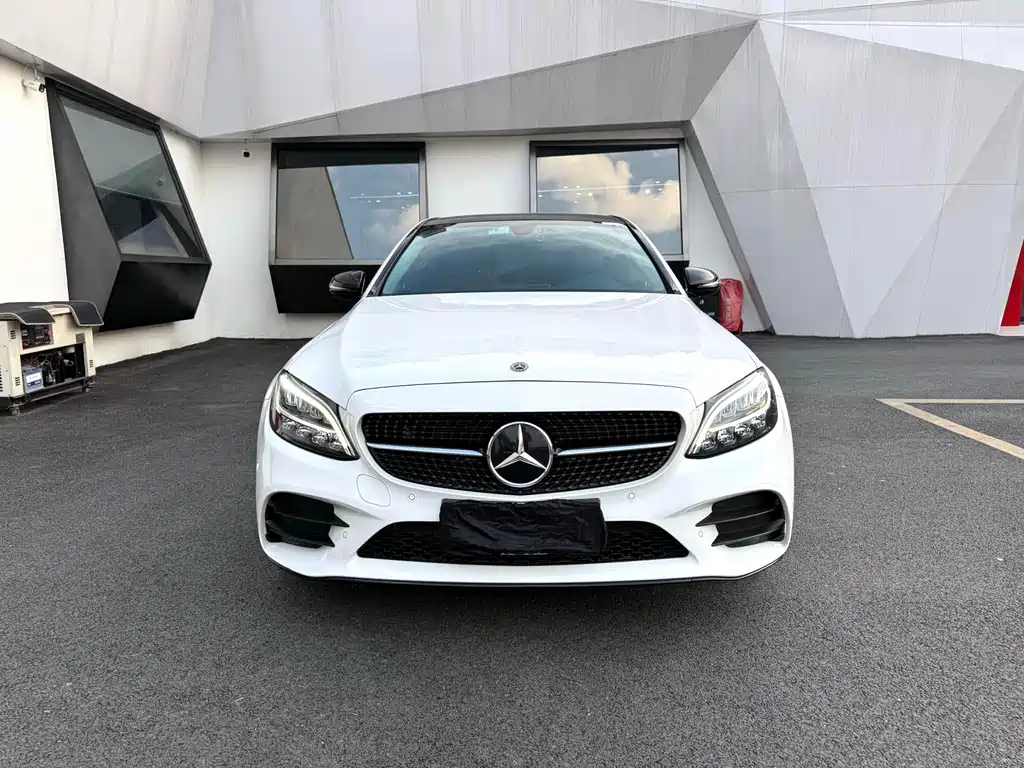 Mercedes-Benz C-Class — миниатюра 2