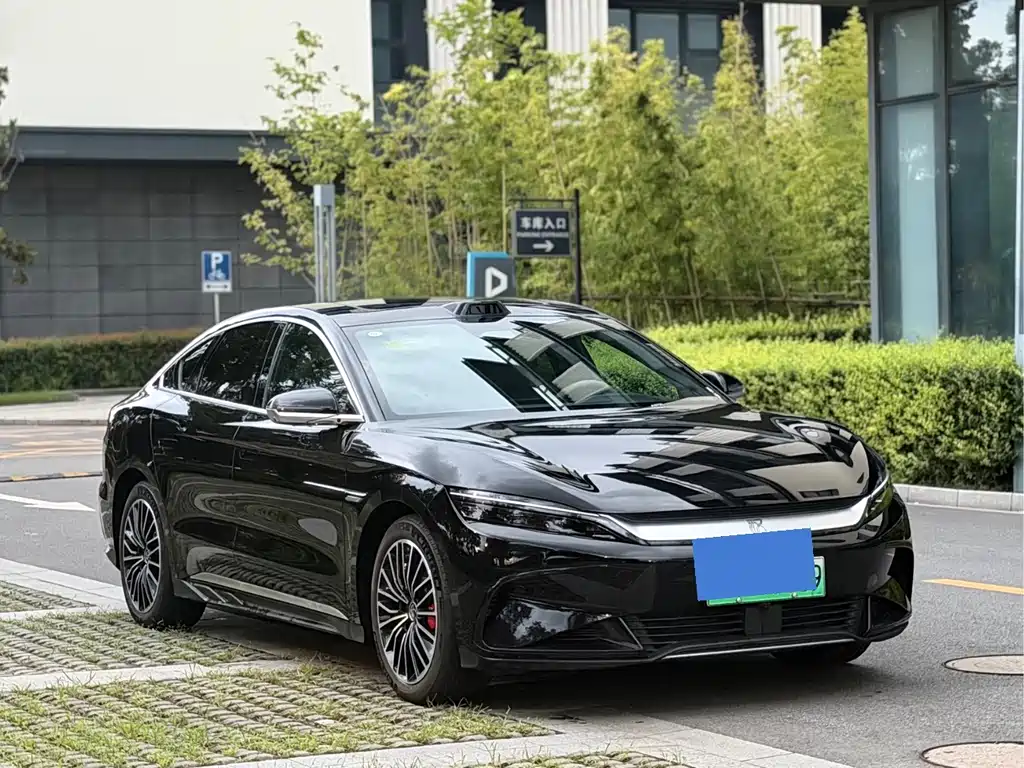BYD Han — миниатюра 2
