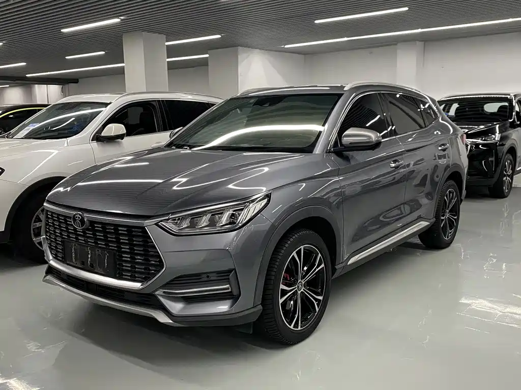 BYD PLUS