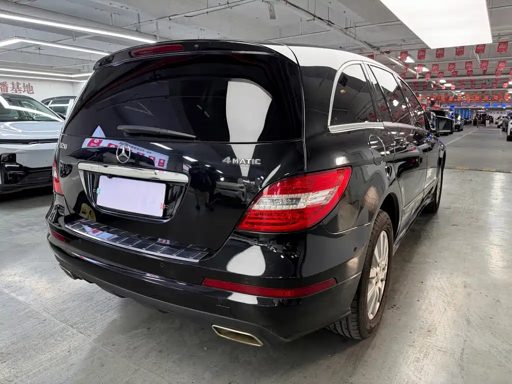 Mercedes-Benz R-Class — миниатюра 10