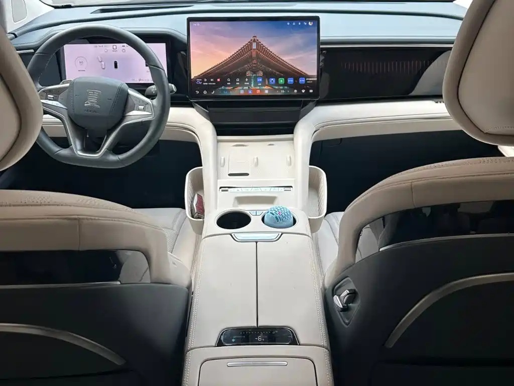BYD Xia — миниатюра 13