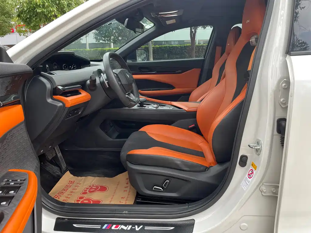 Changan UNI-V — миниатюра 7