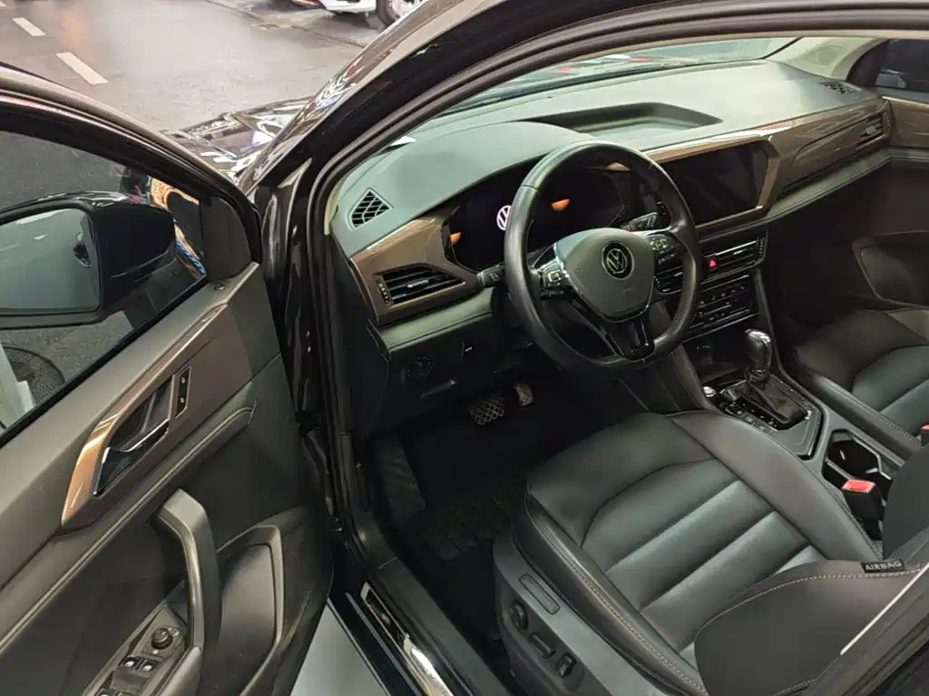 Volkswagen Tharu — миниатюра 16