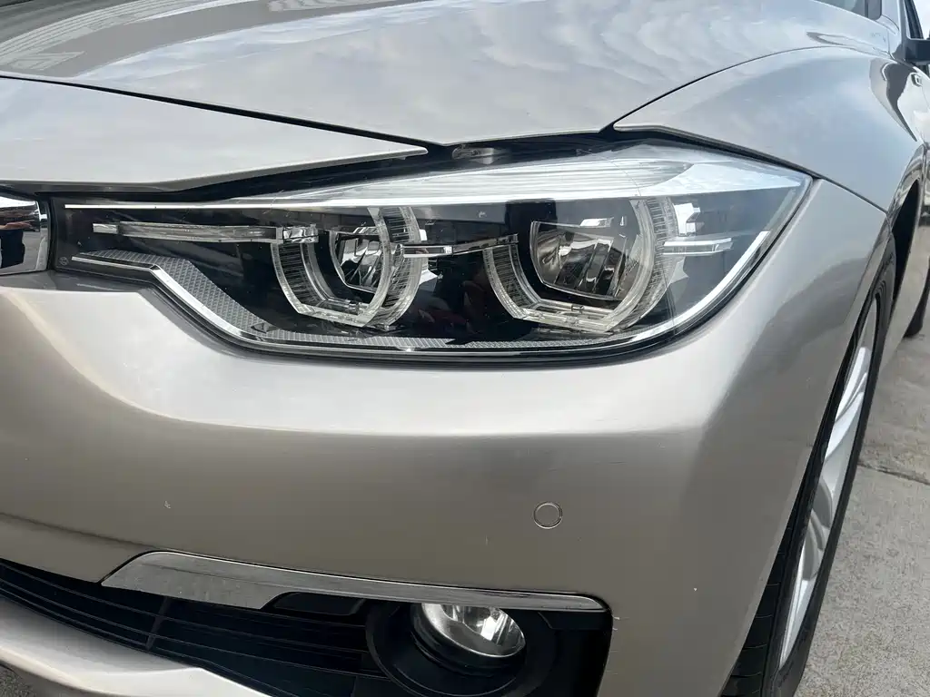 BMW 3 Series — миниатюра 4