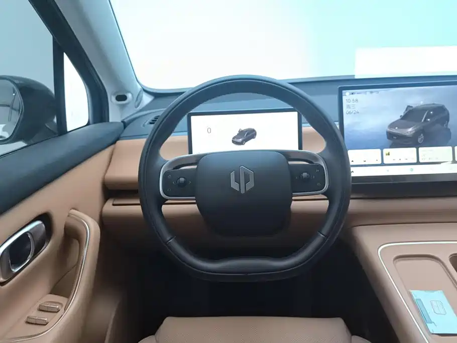 Leapmotor Leapmotor C10 — миниатюра 15