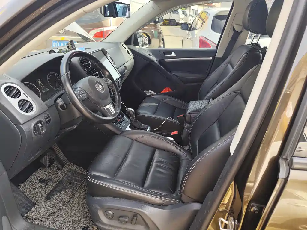 Volkswagen Tiguan — миниатюра 6