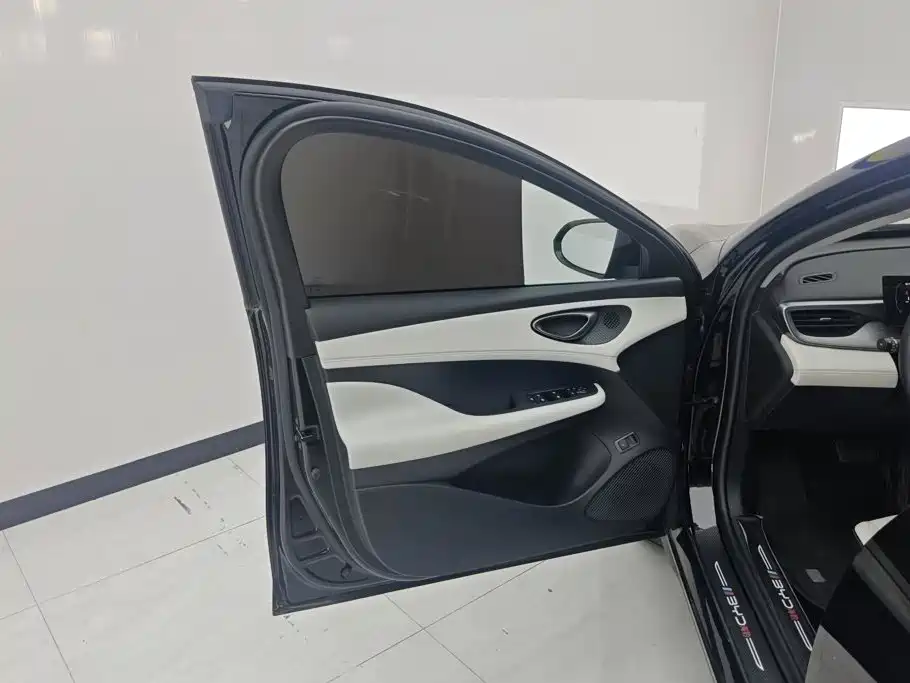 BYD Seal 05 DM-i — миниатюра 7