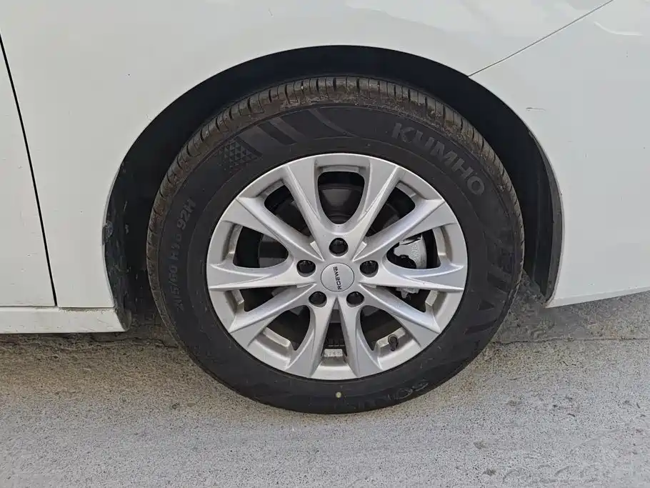 Roewe i5 — миниатюра 6