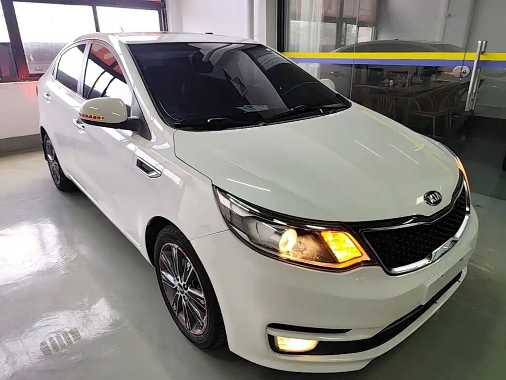 Kia K2 — миниатюра 4