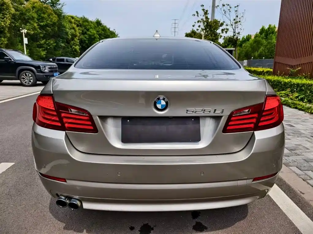 BMW 5 Series 5 2013 525Li Luxury