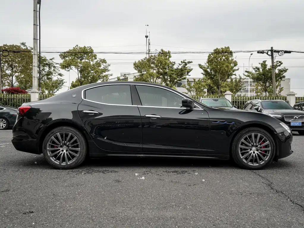 Maserati Ghibli 2021 2.0T