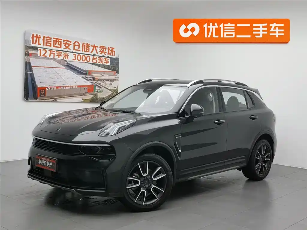 Купить Lynk & Co 01