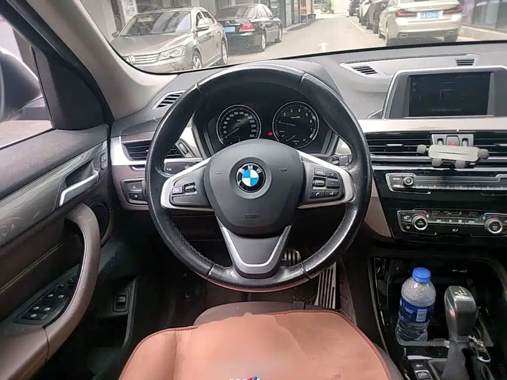 BMW X1 — миниатюра 15