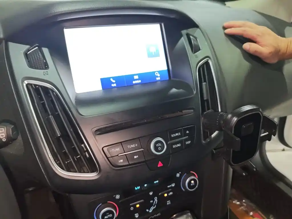 Ford Focus — миниатюра 13