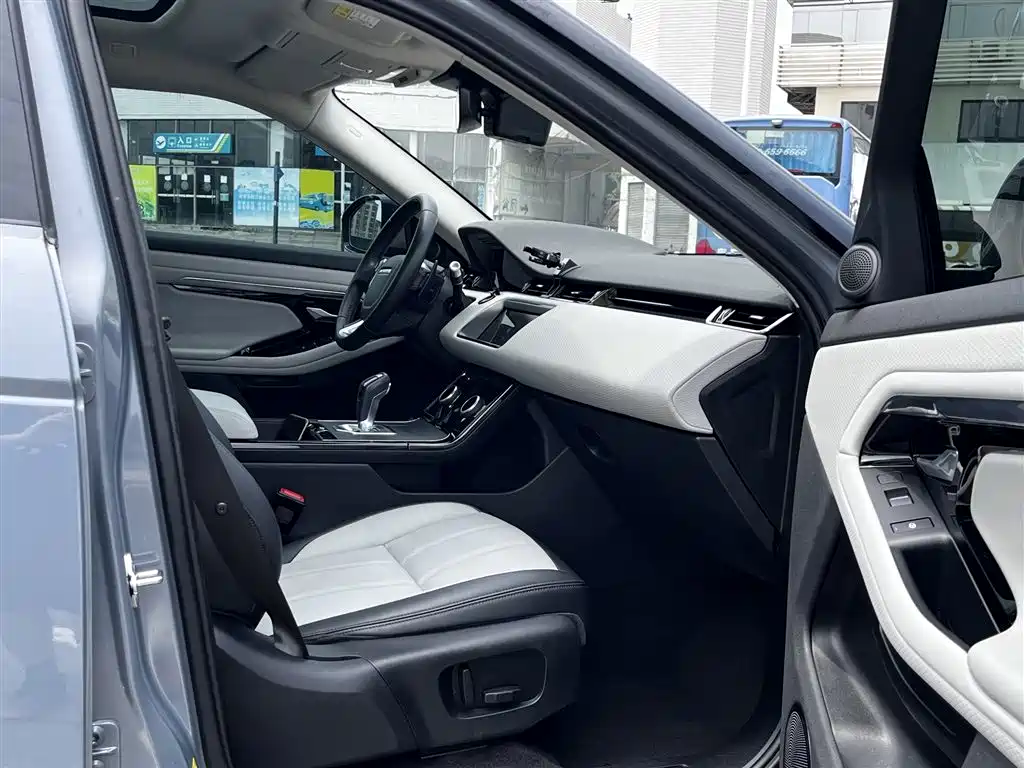 Land Rover Evoque — миниатюра 15