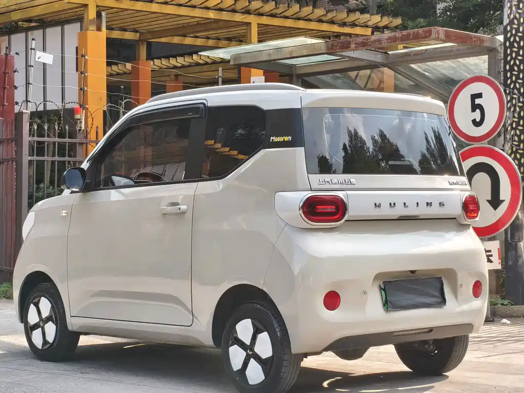 Wuling MINIEV — миниатюра 14