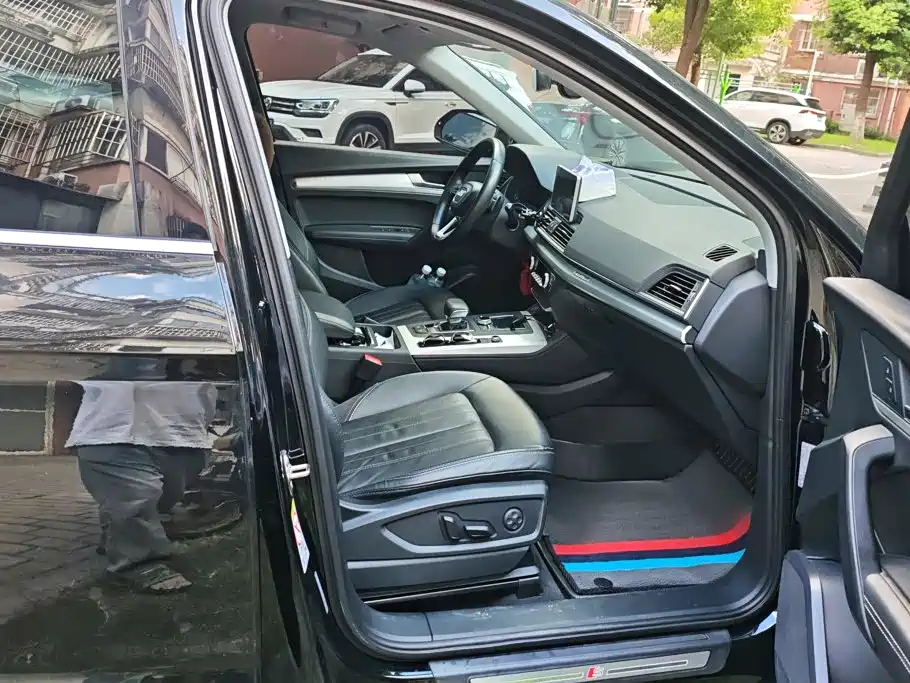 Audi Q5L — миниатюра 8