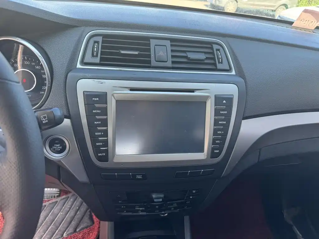 BAIC Senova X65 — миниатюра 7