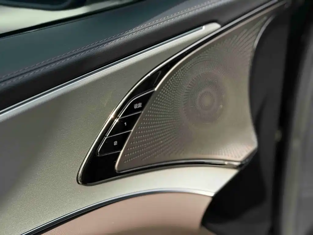 BYD Han — миниатюра 10