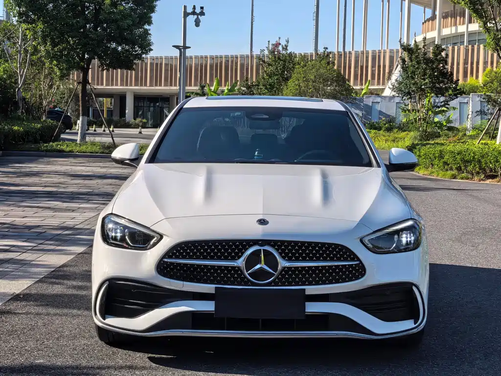 Mercedes-Benz C-Class — миниатюра 2