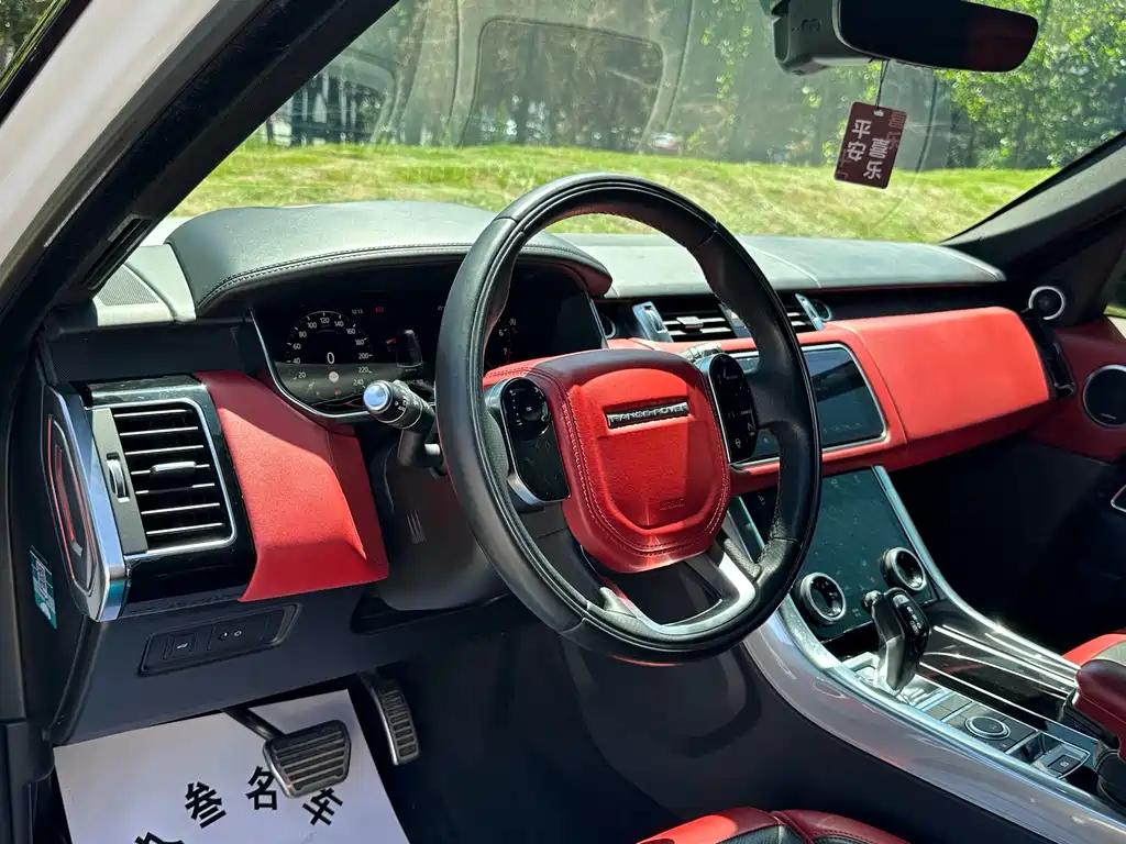Land Rover Sport — миниатюра 8
