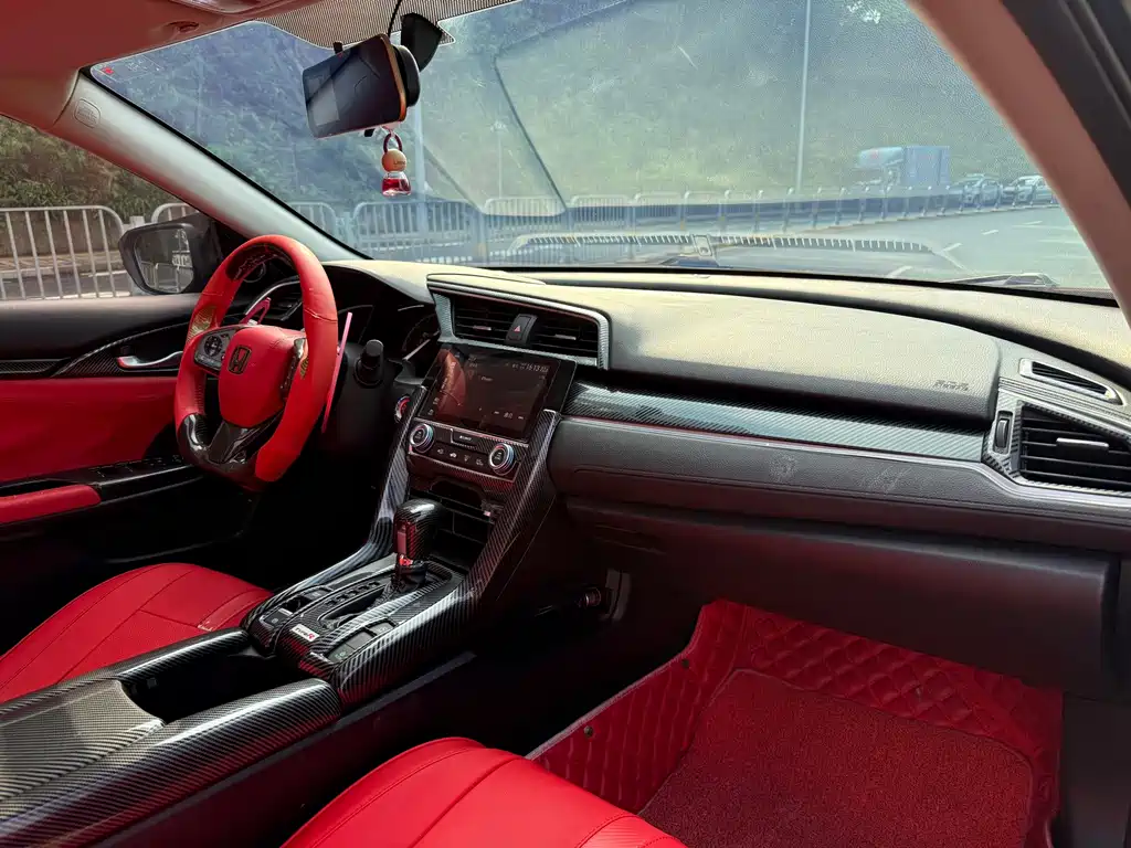 Honda Civic — миниатюра 16