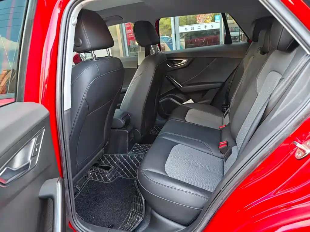Audi Q2L — миниатюра 13