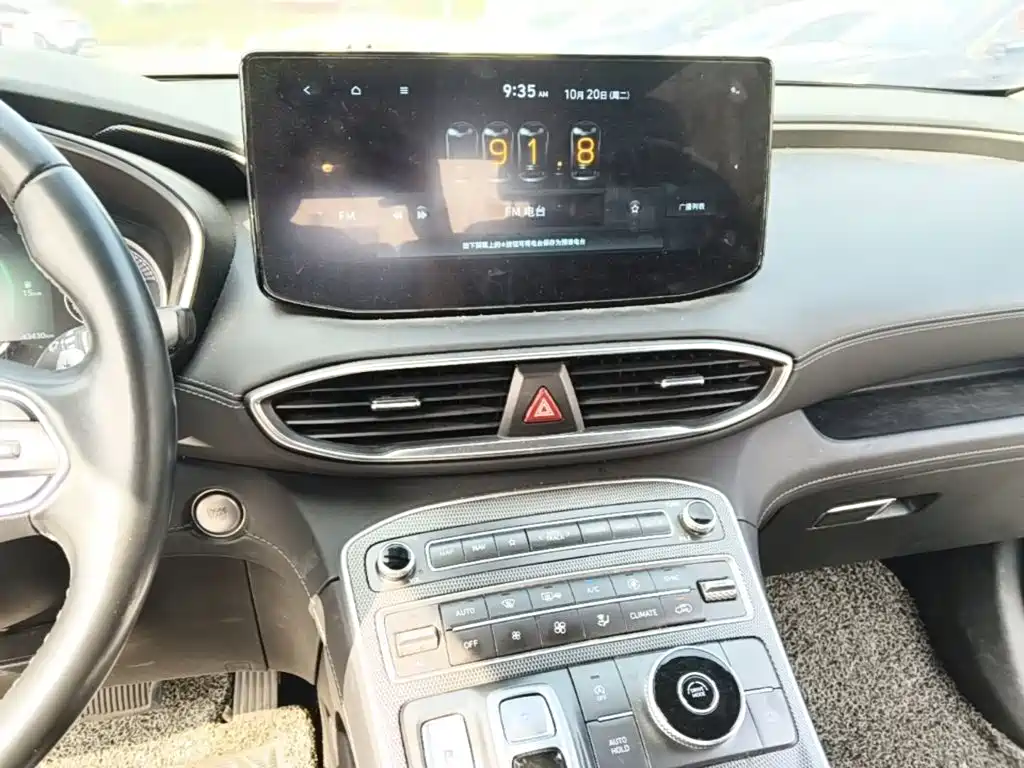 Hyundai Santa Fe — миниатюра 18