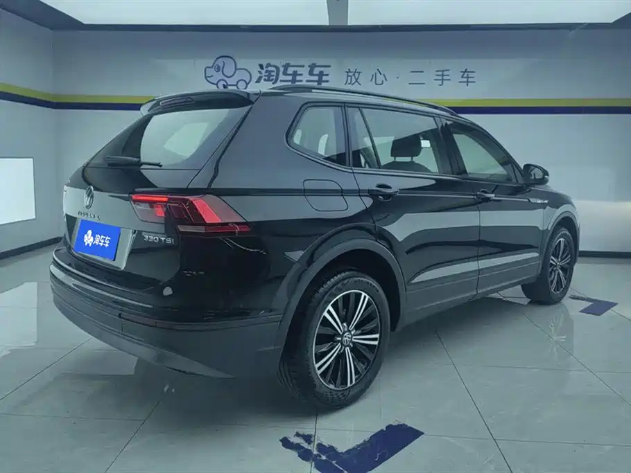 Volkswagen Tiguan L L 2021 330TSI AT