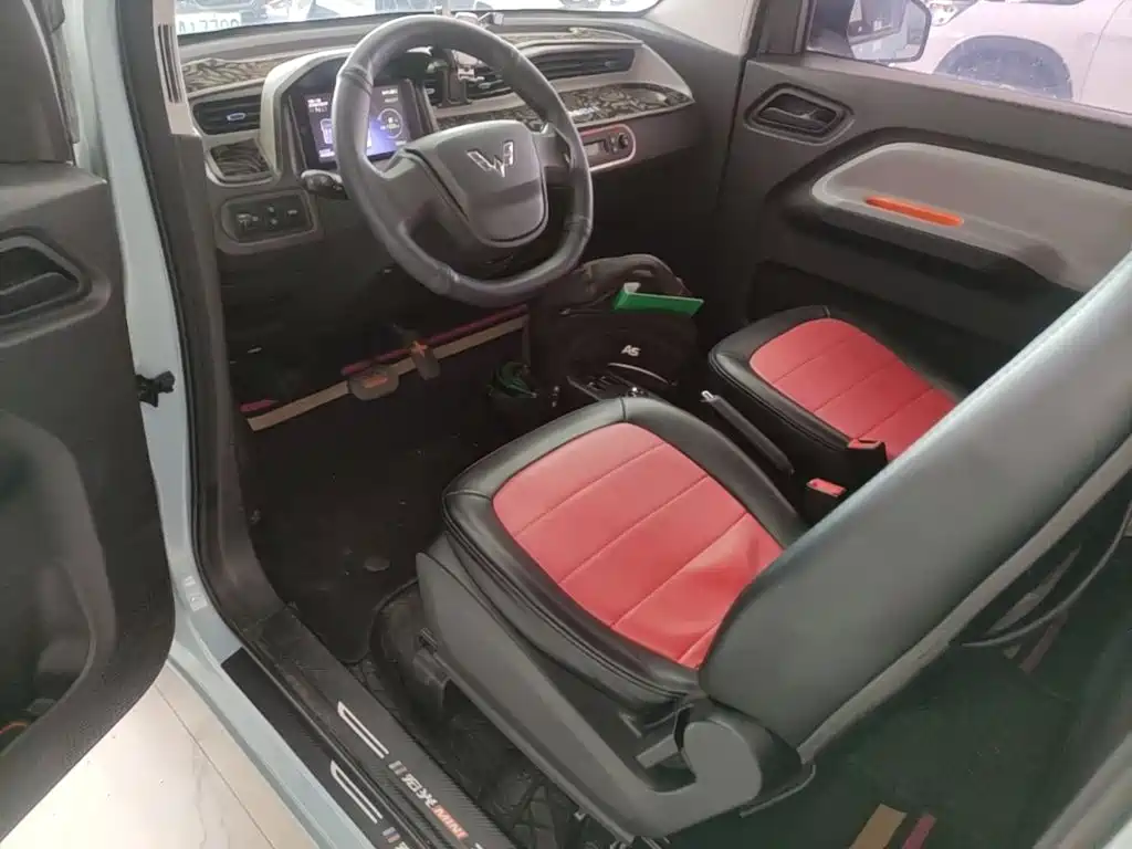 Wuling MINIEV — миниатюра 15