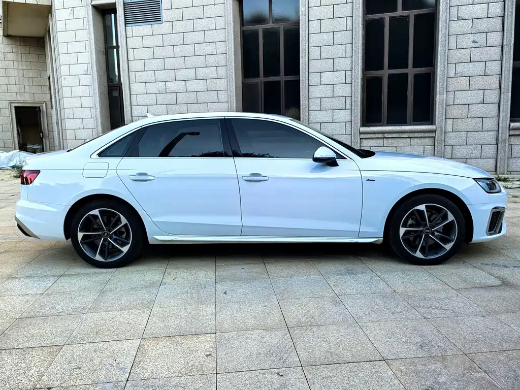 Audi A4L — миниатюра 6