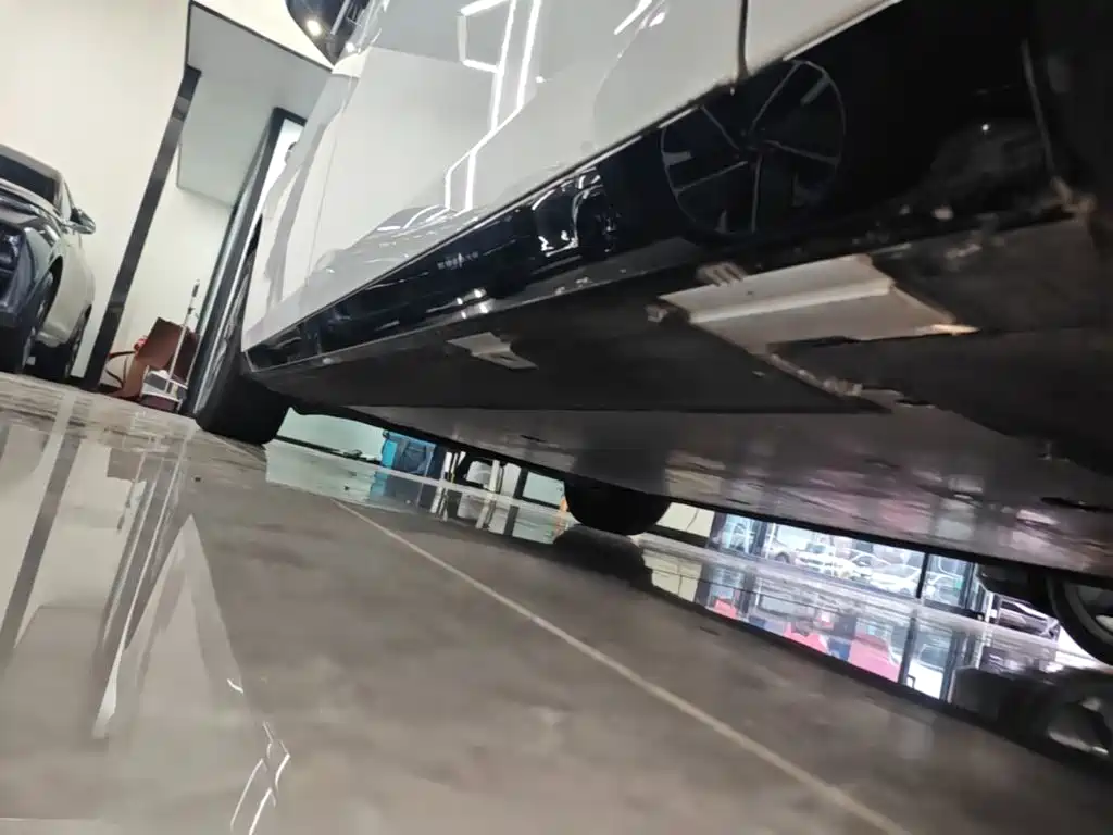 Li Auto Li MEGA — миниатюра 22