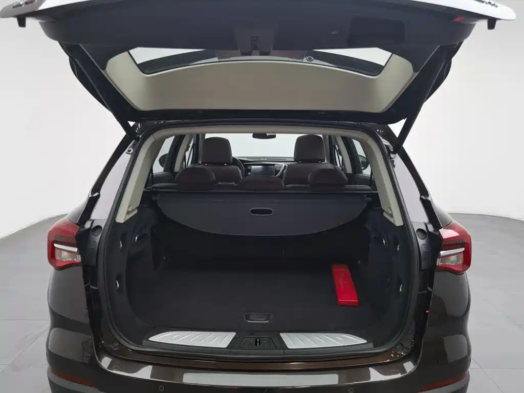 Buick Envision Plus — миниатюра 16