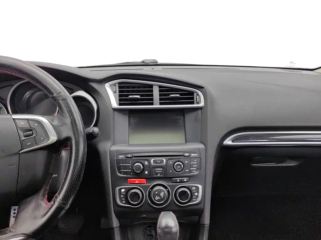 Citroen C4L — миниатюра 12